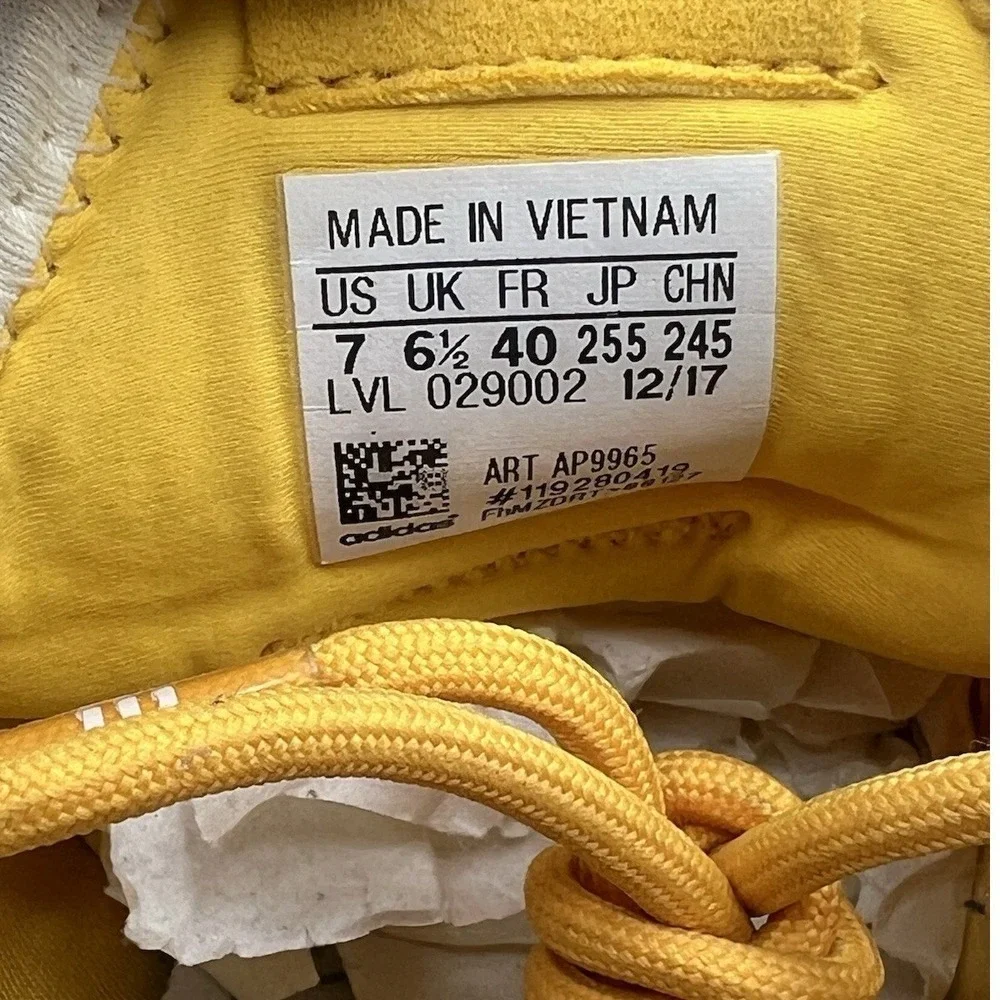 Adidas Pharrell Williams Human Race Yellow Knit - Men's Size 7 Women's‎ Size 8.5